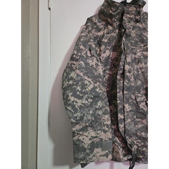 Large Short - ACU parka Cold digital camo Weather Jacket #G28g - Picture 2 of 4